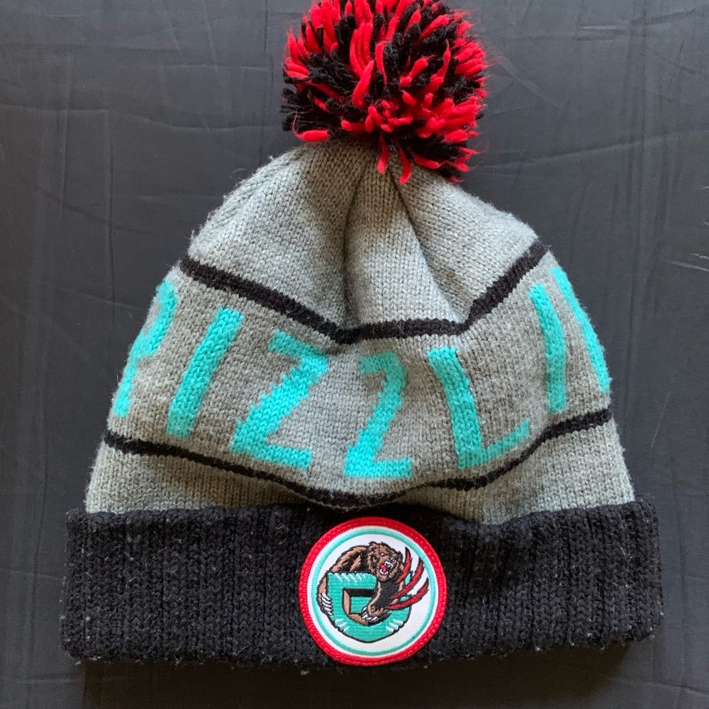 Mitchell & Ness Grizzlies Beanie